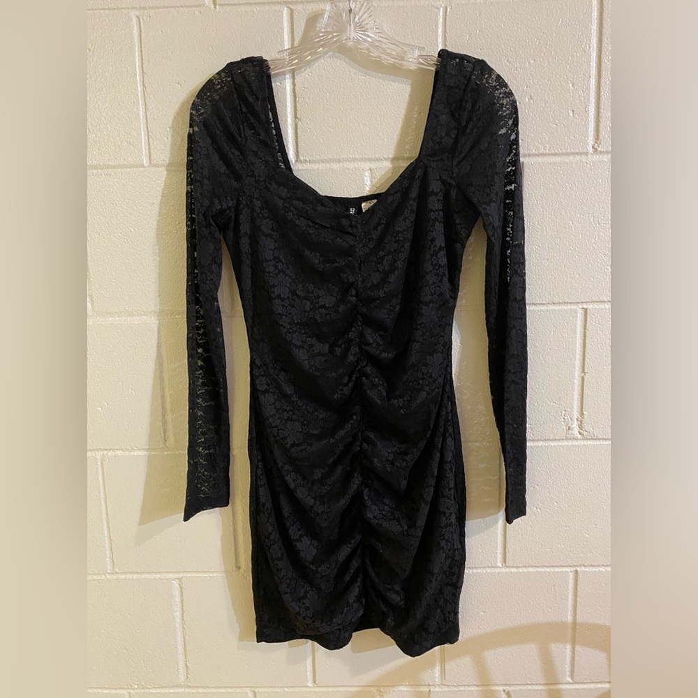 H&M goth vampire black ruched lace long sleeve bodycon mini dress